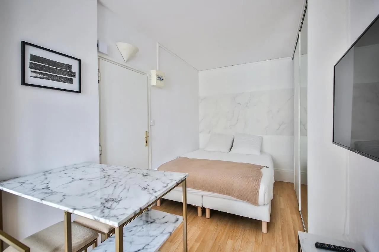 33#Studio 2Pers#Sevres-Lecourbe#Necker Paris 0*,